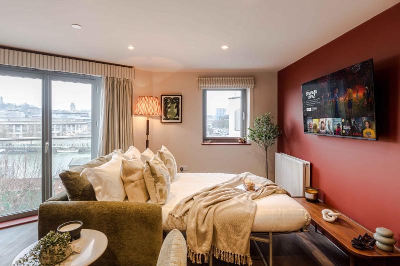 Wapping Wharf | Penthouse - image 22