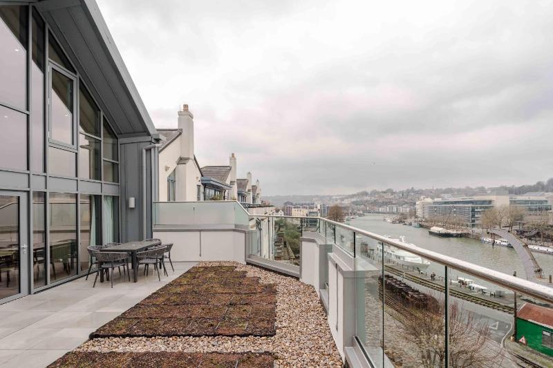 Wapping Wharf | Penthouse - image 13