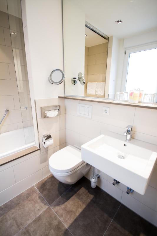 Comfort Double Room image 3