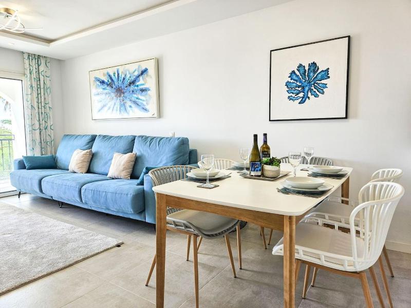 Modern 2 bed apartment Riviera close to the beach - image 5