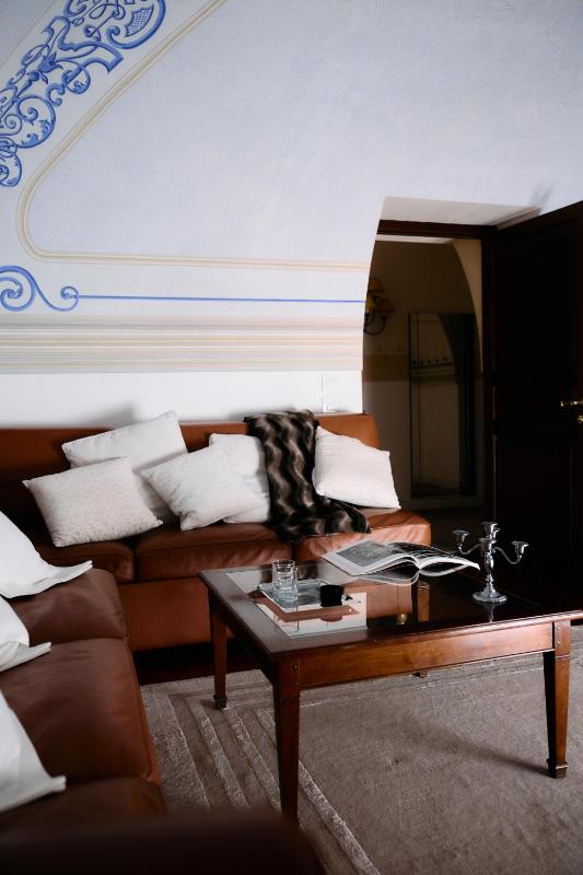 Grand Suite - Split Level image 4