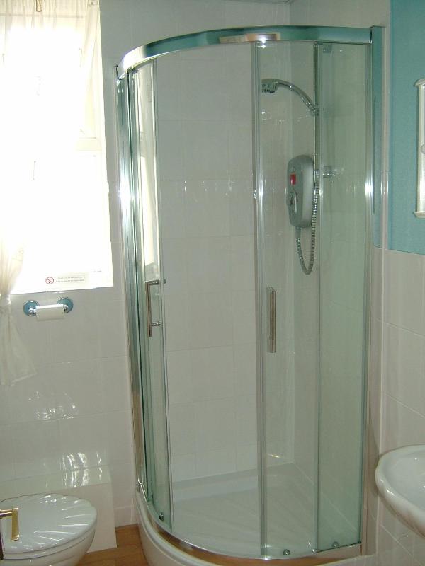 Double Room image 2