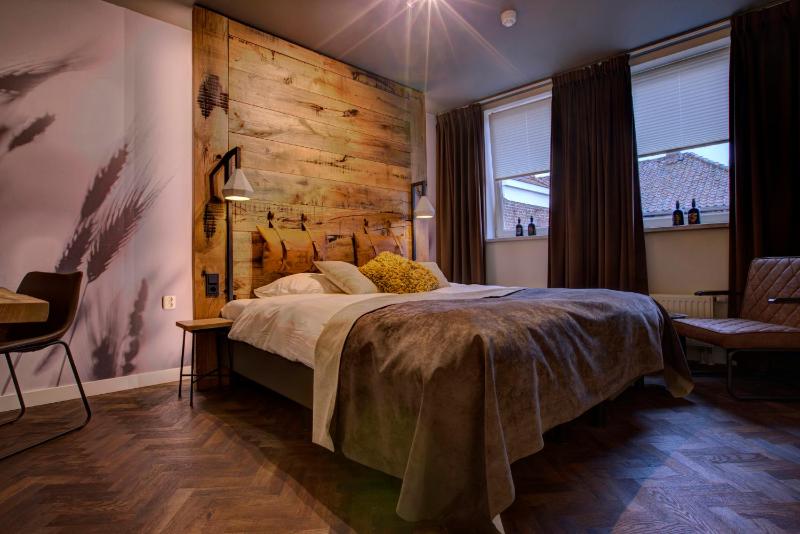 Comfort Double Room with Bath image 1