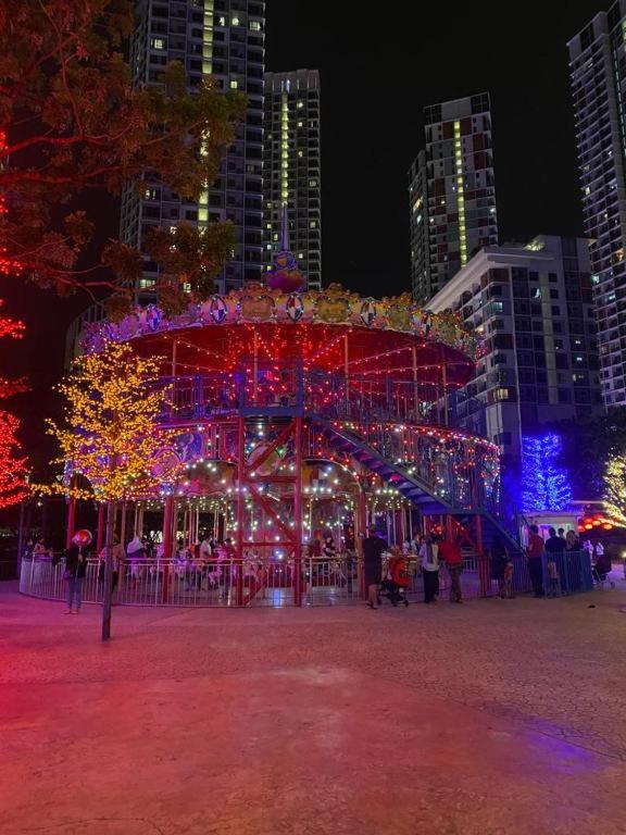 I-City Premium Suite by Luxuria - image 14
