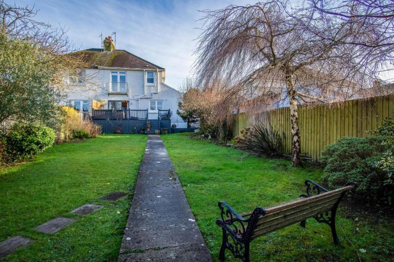 Little Glen - 3 Bedroom Holiday Home - Tenby - image 49