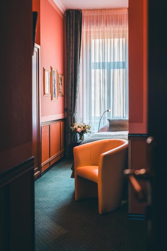 Classic Single Room image 1