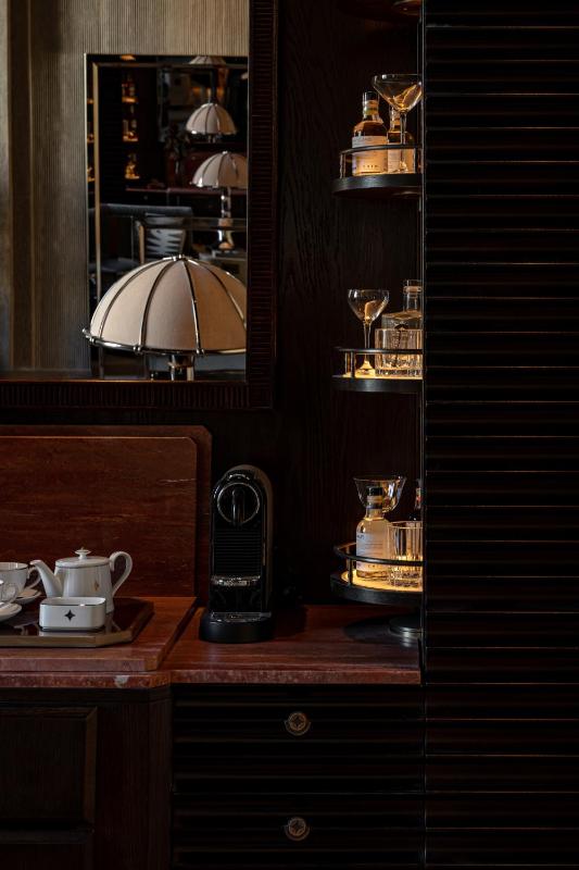 Classic Room image 2