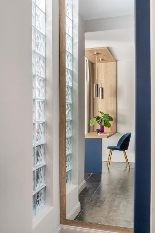 Classic Apartment image 3