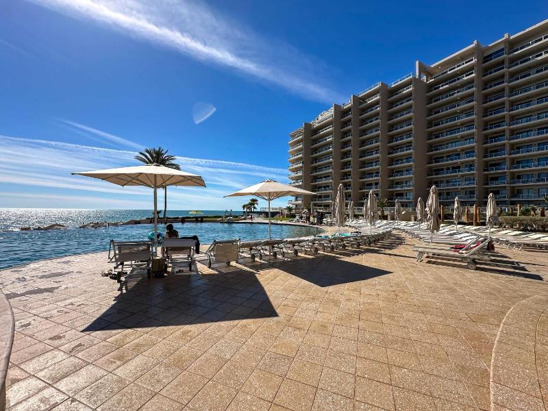 LUXURY NEW OCEANFRONT CONDO 5BR Sleeps 12 - image 22