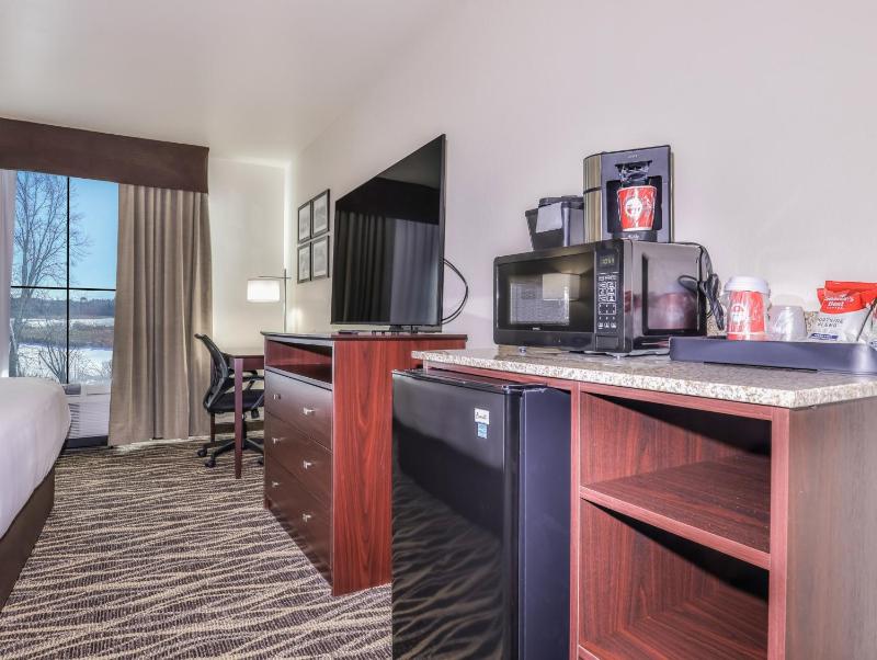 King Room image 4