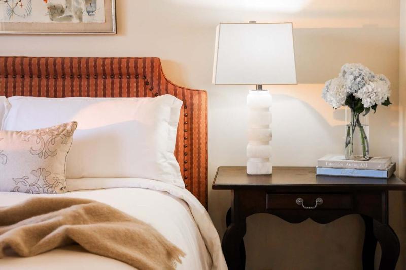 Executive Suite image 4