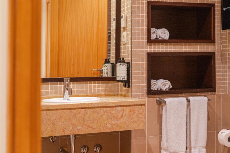 Apartment image 3