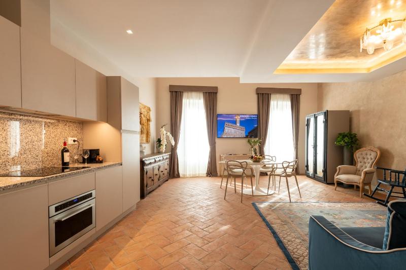 Palazzo Doni by Florence Art Apartments - image 14