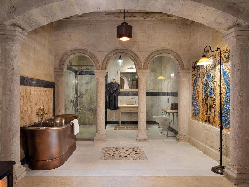 Suite image 3