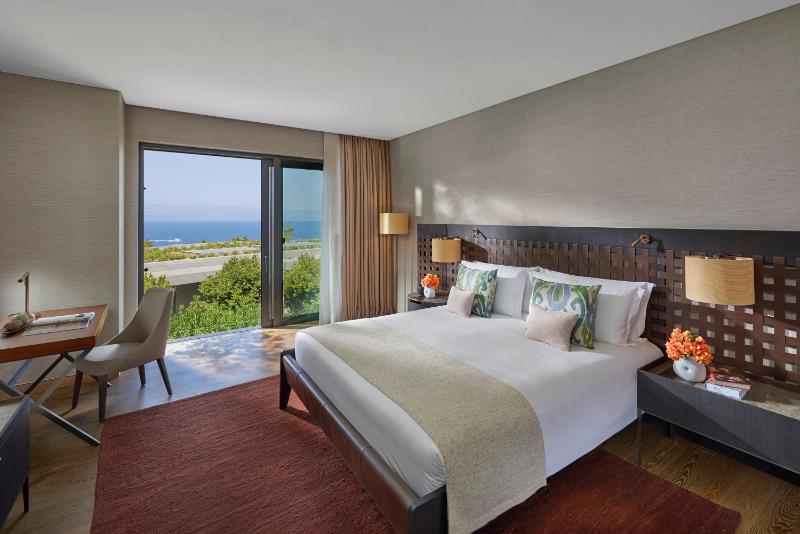 Duplex with Private Pool, Four Bedroom image 1