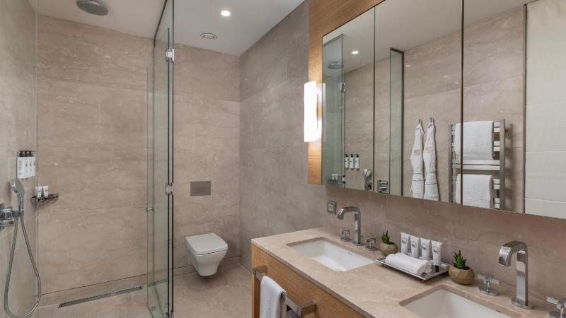 Sea View Apartment, One Bedroom, King Bed image 3