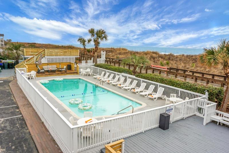 The Boardwalk Inn - image 37
