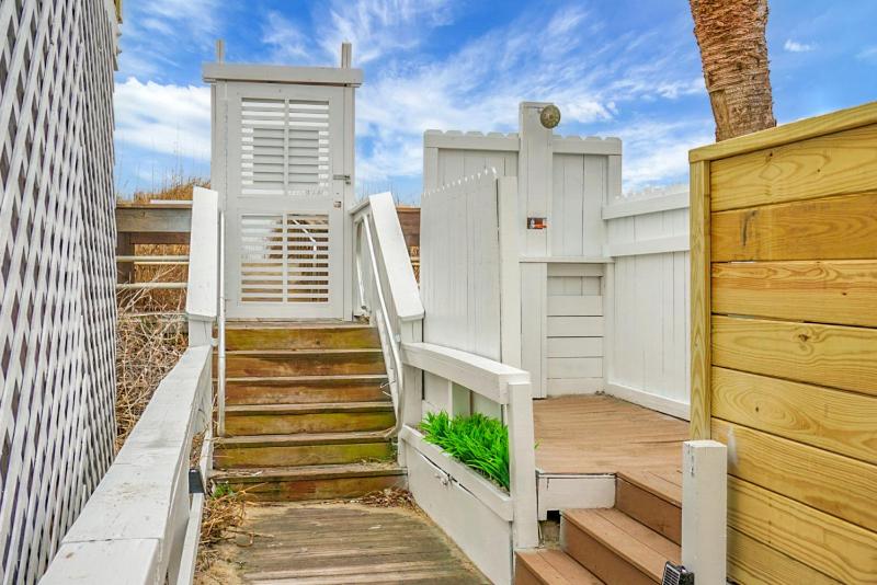 The Boardwalk Inn - image 27