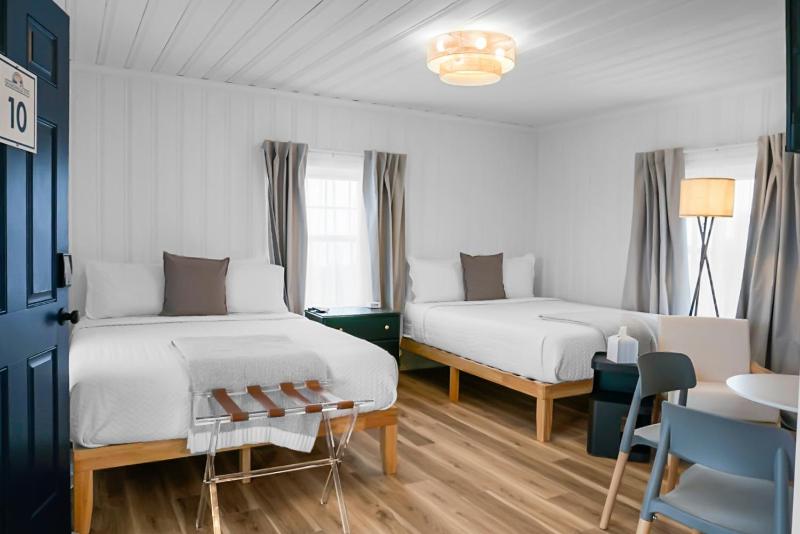 The Boardwalk Inn - image 40