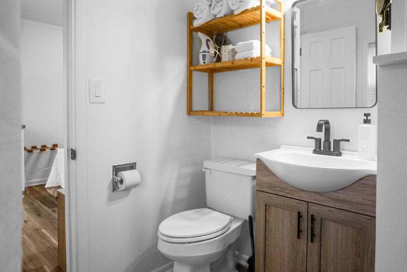The Boardwalk Inn - image 24