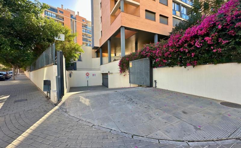 TorreAguiló: Urbanización con Piscina Gym y Padel - image 20