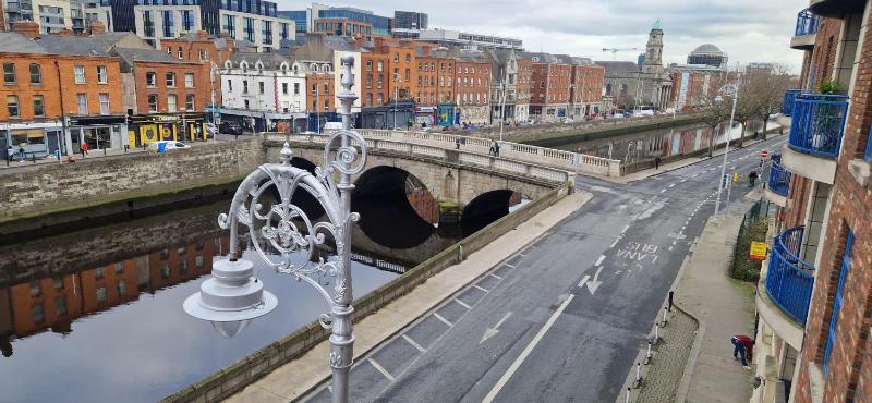Riverside Duplex Walk to Temple Bar & Guinness's - image 4