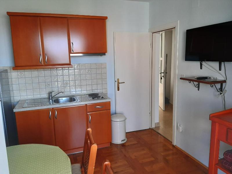 Apartment with Sea View image 2