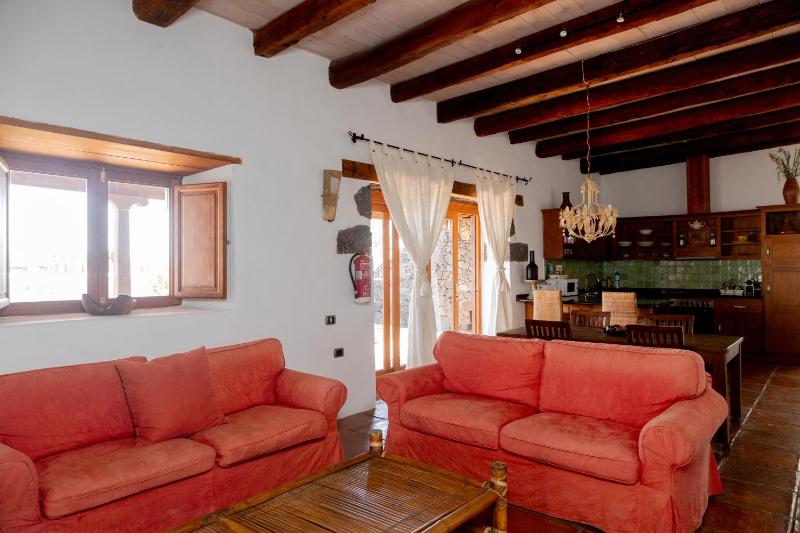 Two bedroom villa (4 adults) image 2