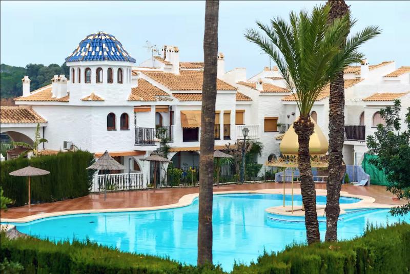 Stay in Costa Hispania - image 42