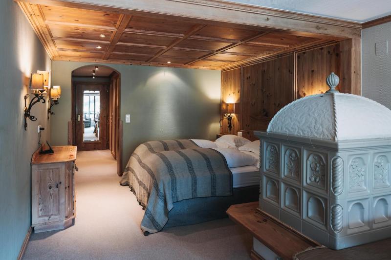 Luxury Double Room with Balcony image 1