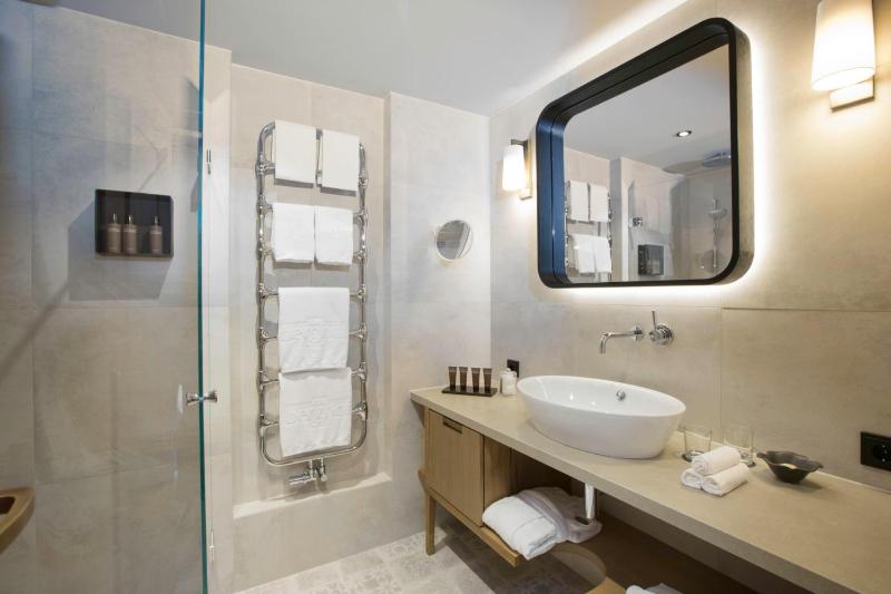 Single Room image 4