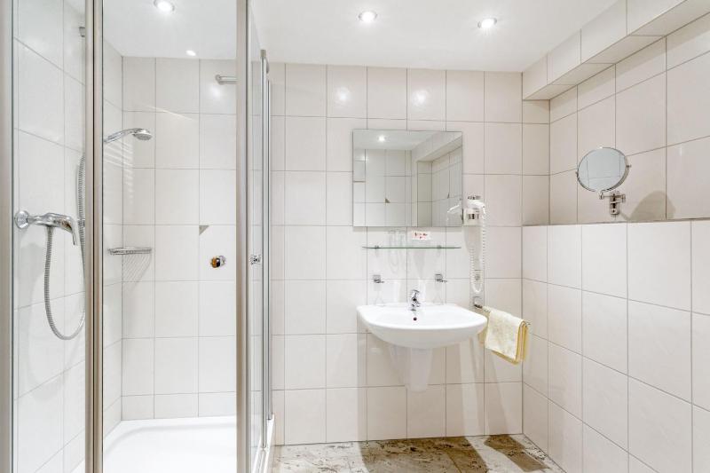 Triple Room image 3