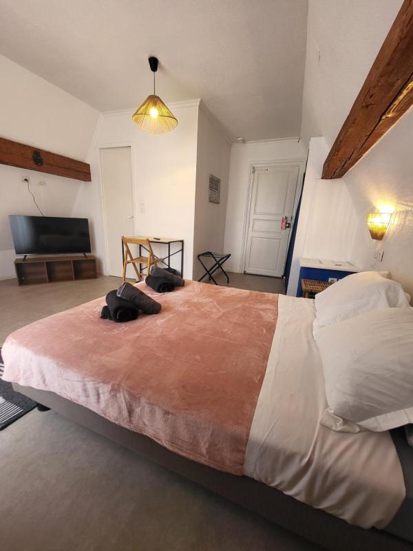 Quadruple Room with Sea View image 4