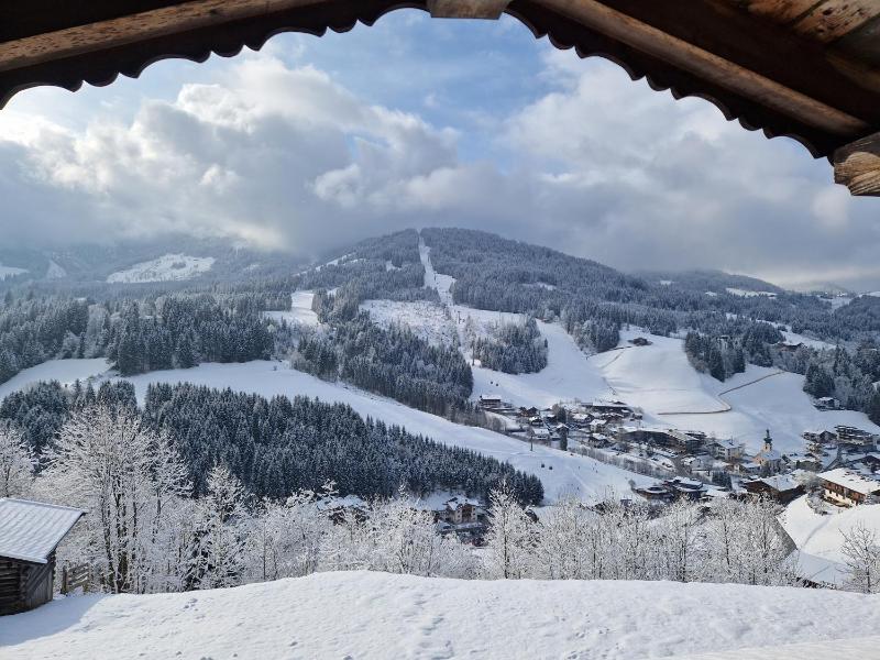 Studio Apartment with Balcony image 1