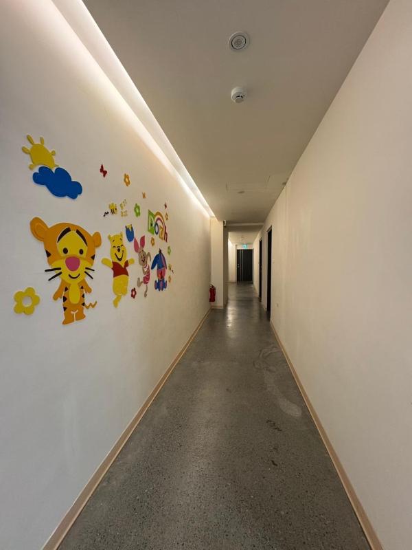 Travel Light Hotel - image 11