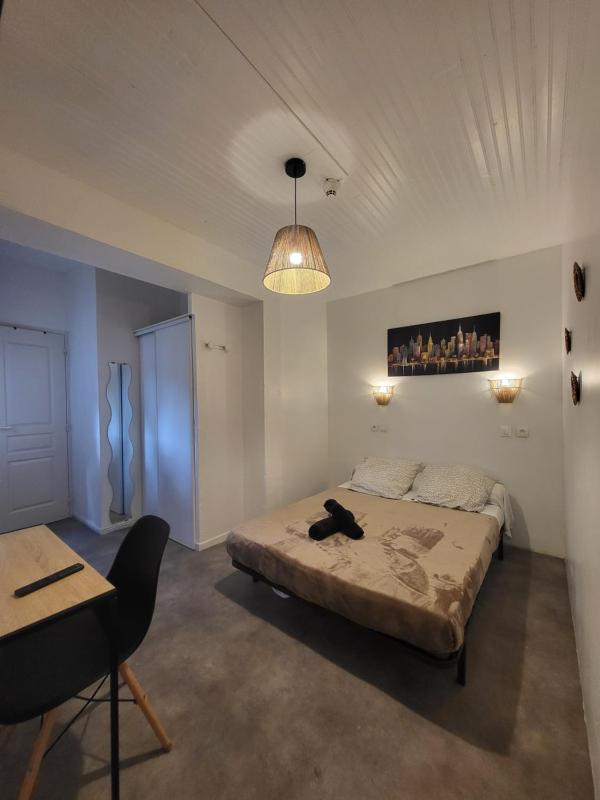 Double Room with Garden View image 1