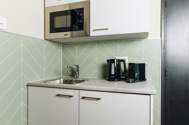 Family Studio with Extra Room (2 Adults + 2 Children) image 4
