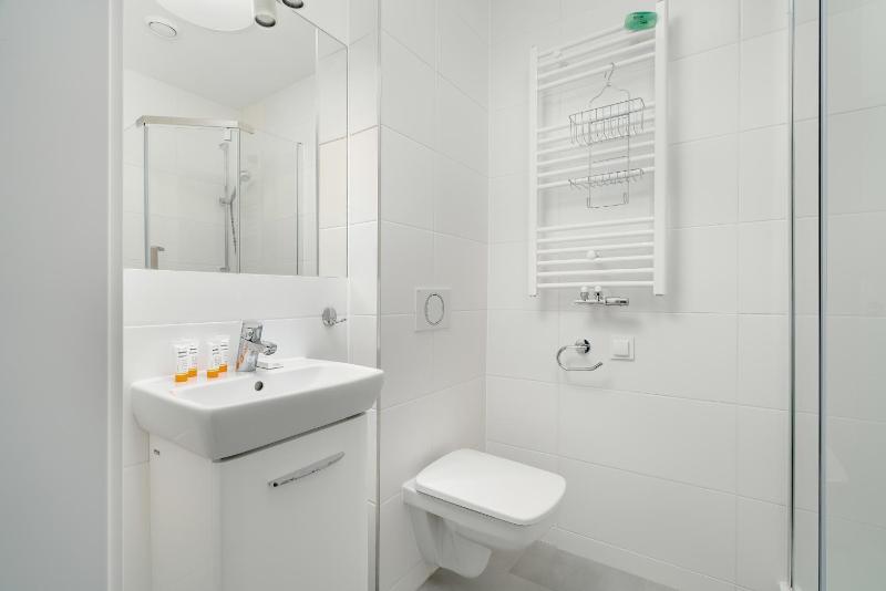 Jasne Studio Rycerska w Poznaniu SmartTV by Noclegi Renters - image 18