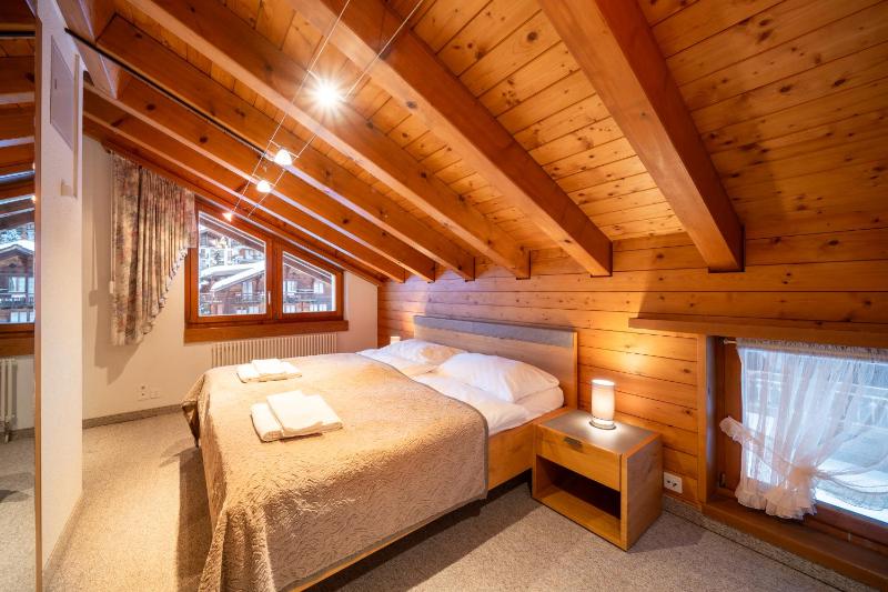 Penthouse Apartment with 3 bedrooms with Matterhorn View image 2