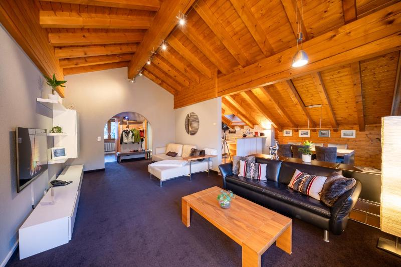 Penthouse Apartment with 3 bedrooms with Matterhorn View image 1