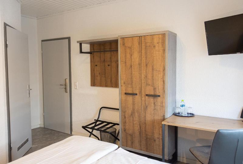 Deluxe Single Room image 2