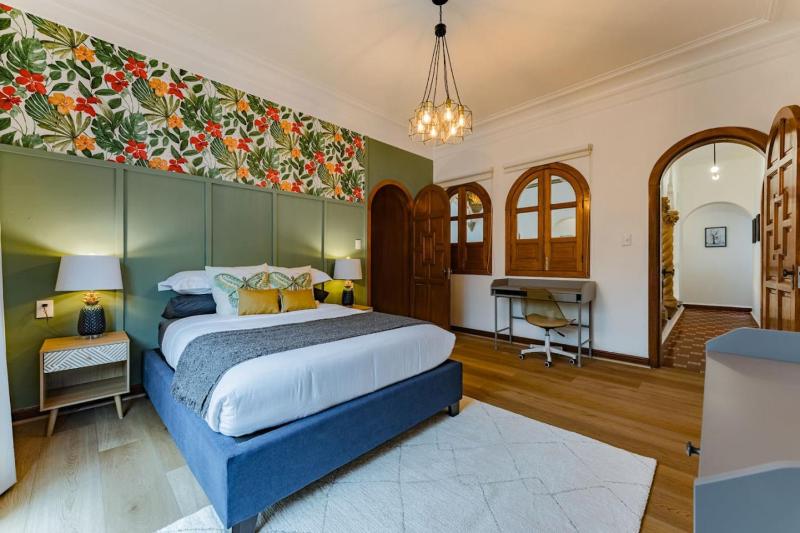 Anzures-Polanco Mansion Group Dining & Parking - image 28