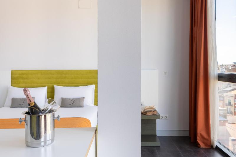 Loft Suite image 2