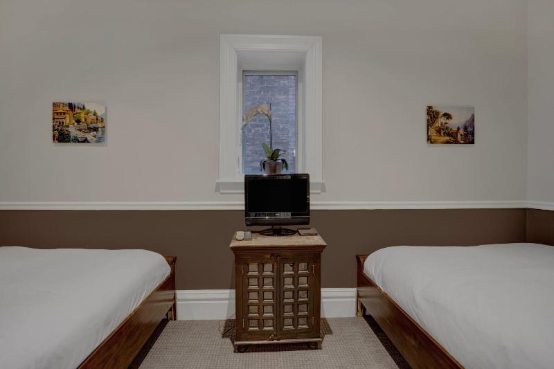 Two-Bedroom Suite image 3