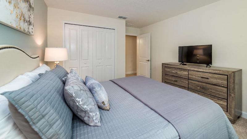 JLT3076 Storey Lake Resort Vacation Townhome - image 3