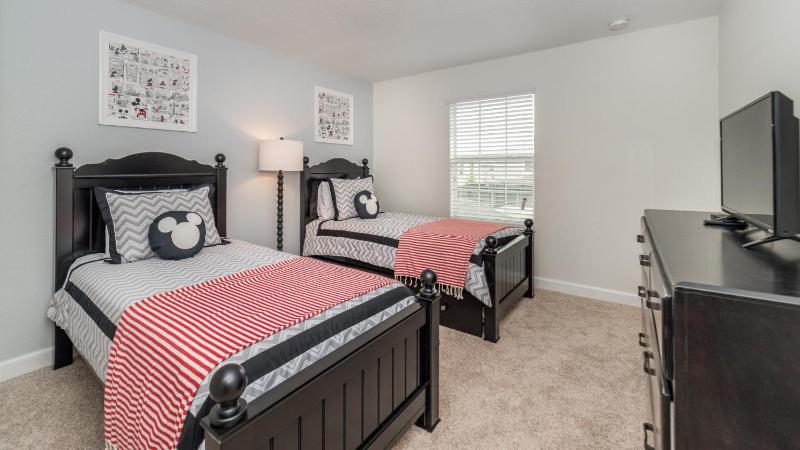 JLT3076 Storey Lake Resort Vacation Townhome - image 7