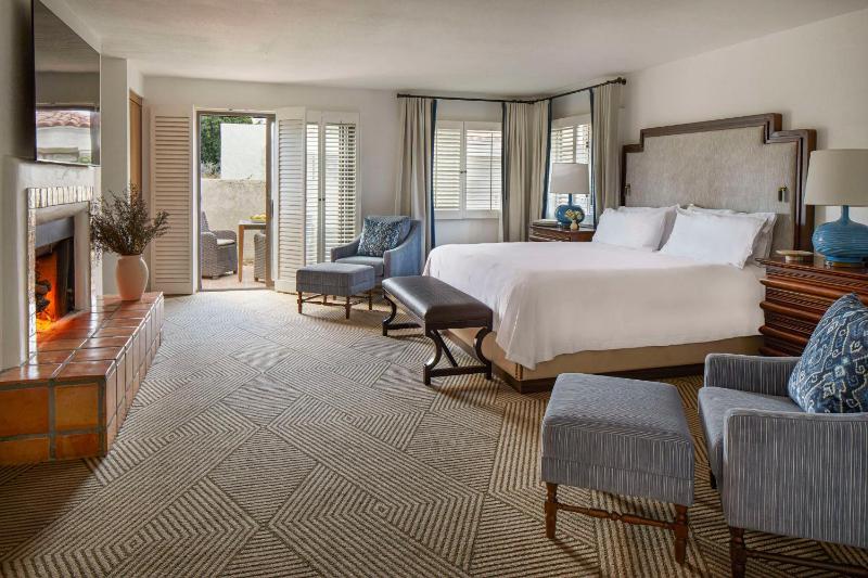 Executive King Suite image 4