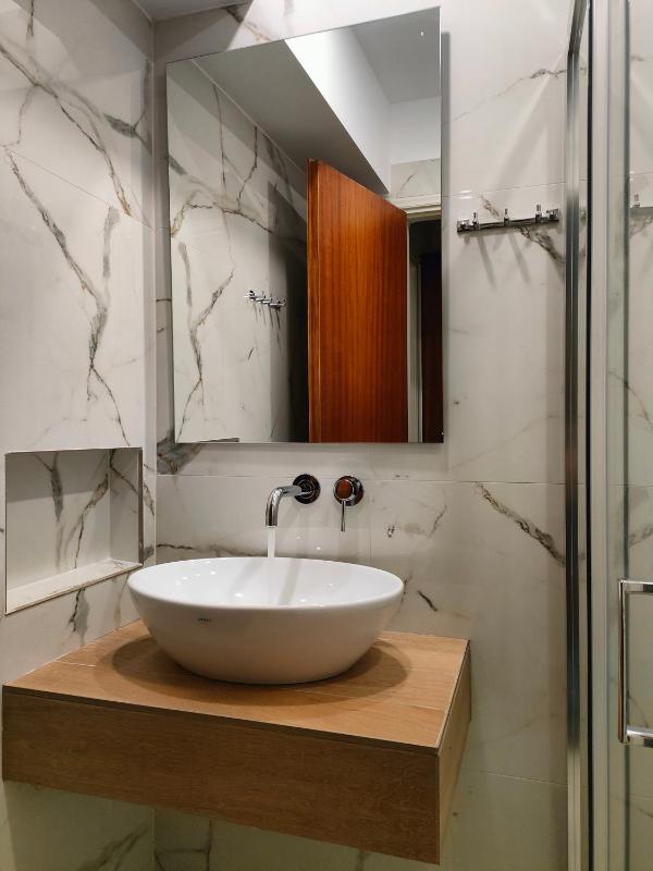 Double or Twin Room image 3