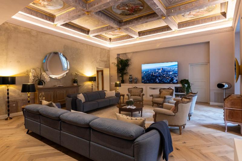 Palazzo Doni by Florence Art Apartments - image 10