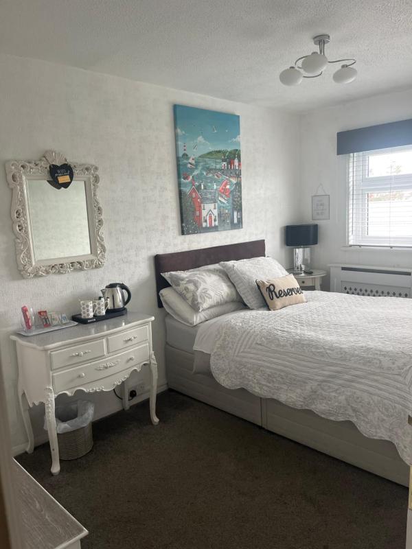 Double Room with Garden View image 1